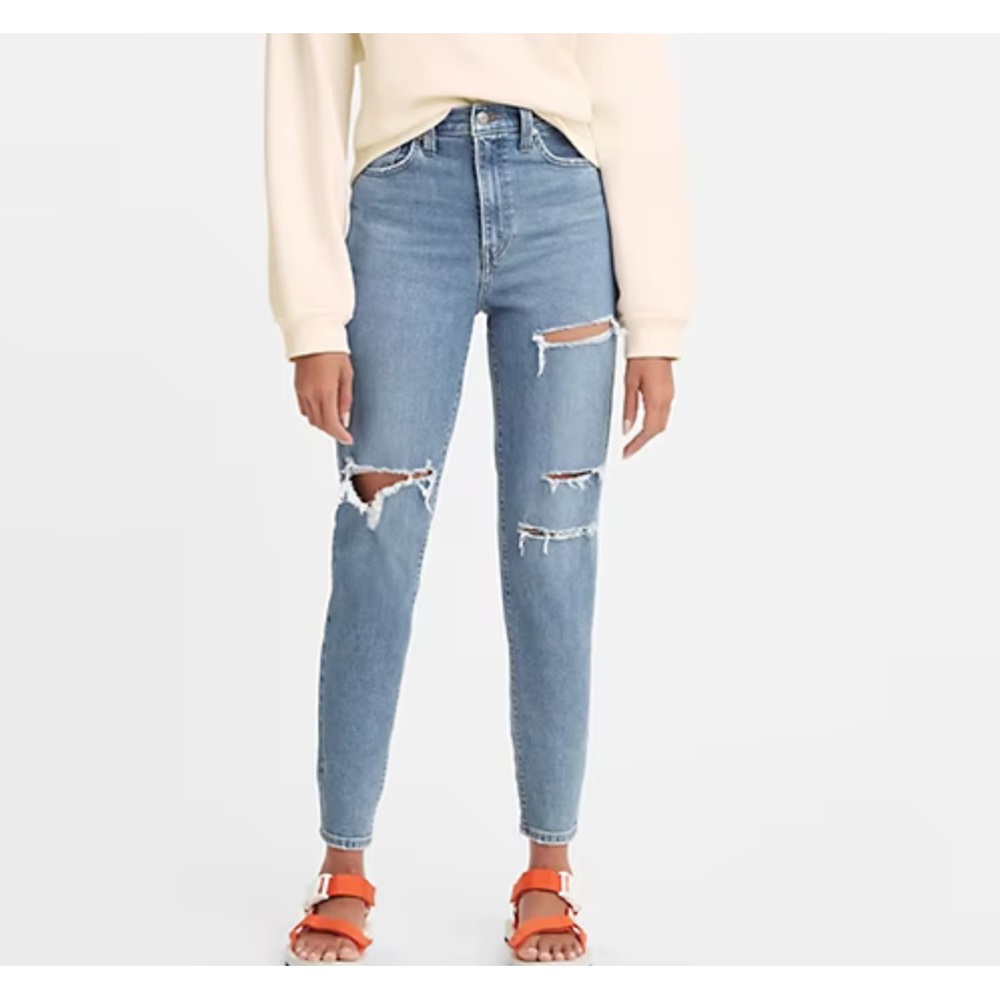 LEVIS High-Waisted Mom Jeans